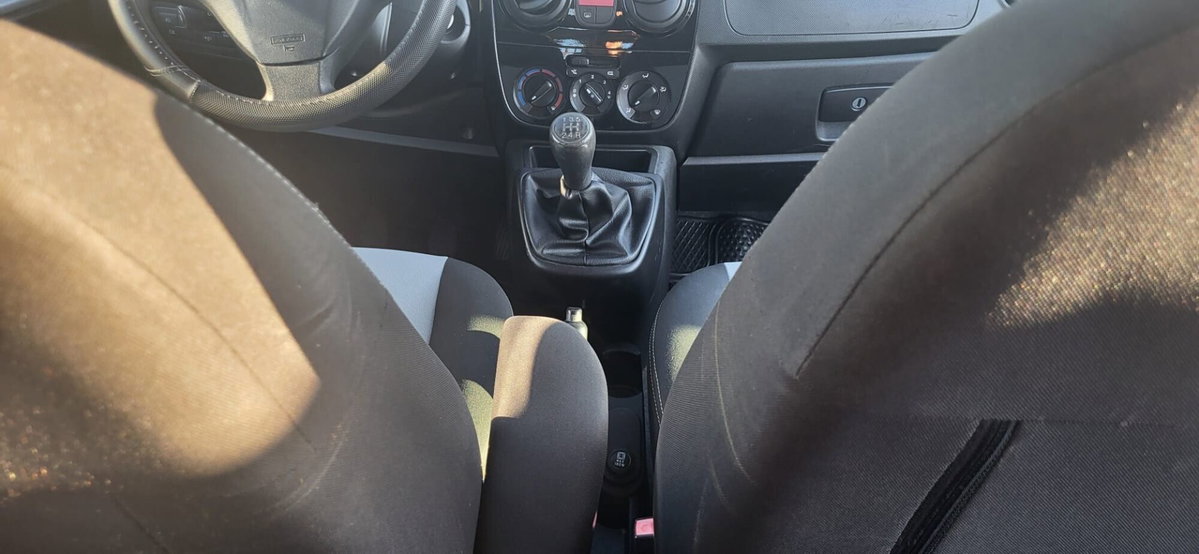 Fiat Qubo 1.3 MJT 95 CV Dynamic (11)