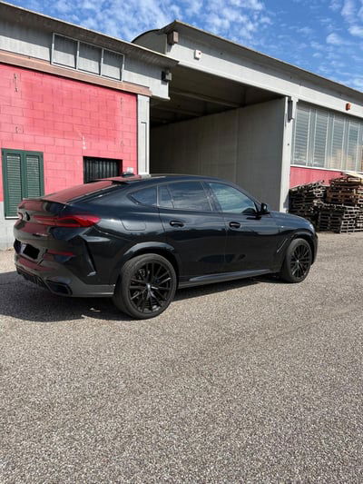 BMW X6 xDrive30d 48V Msport usata