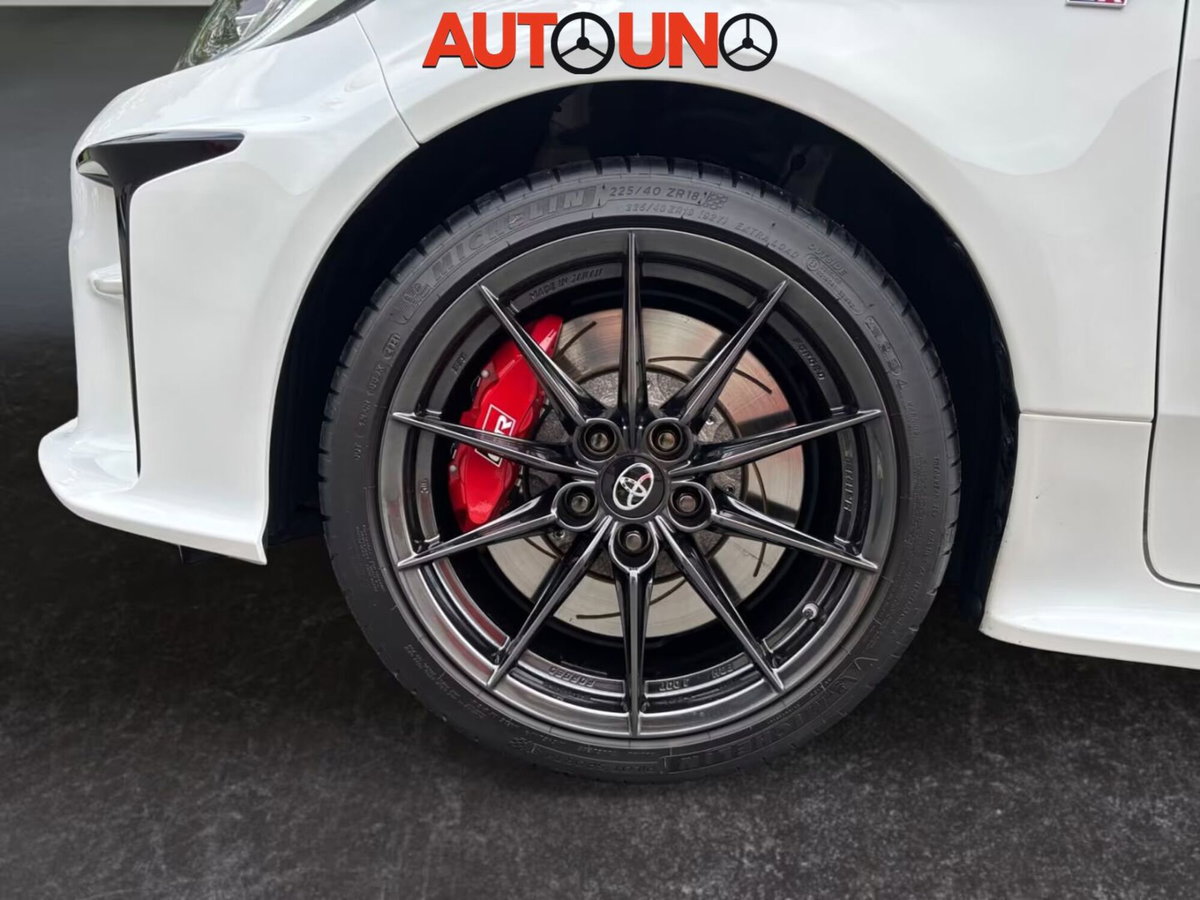 Toyota GR Yaris 1.6 Turbo 3 porte GR Yaris Circuit (3)