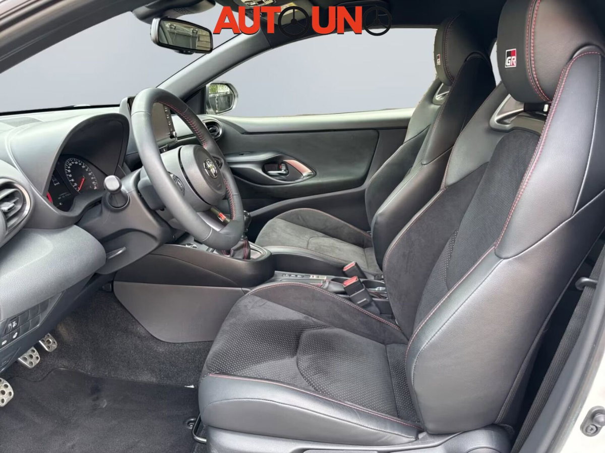 Toyota GR Yaris 1.6 Turbo 3 porte GR Yaris Circuit (4)