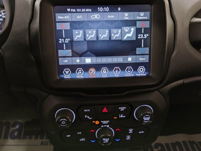 Jeep Renegade 1.3 T4 DDCT Longitude (14)