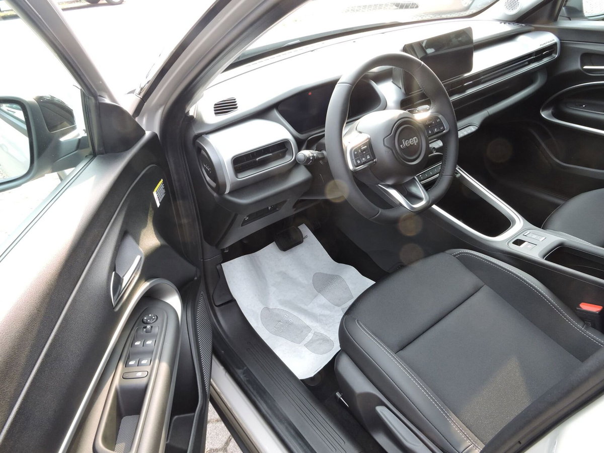 Jeep Avenger full-electric Summit fwd 156cv auto (11)