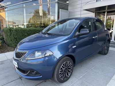 Lancia Ypsilon 1.0 FireFly 5 porte S&S Hybrid Gold Plus usata