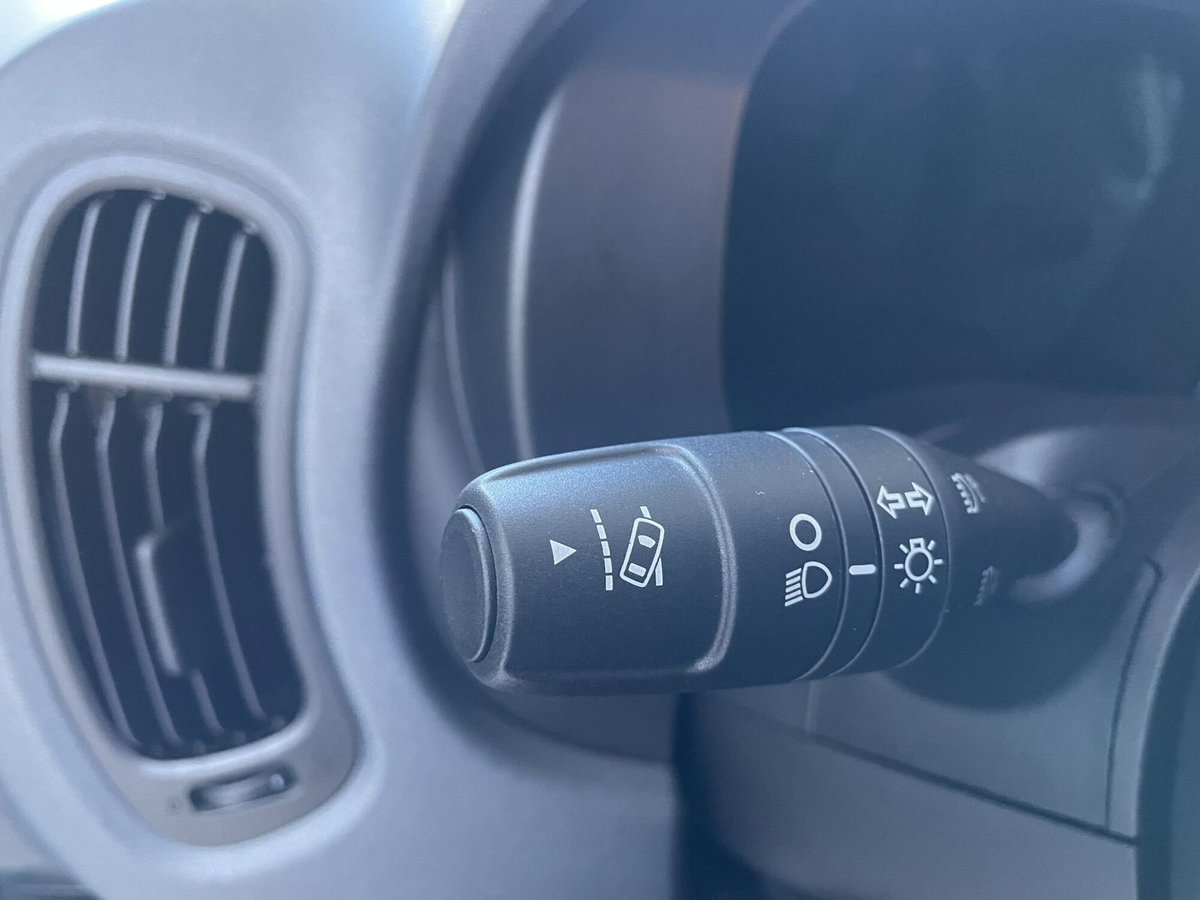 Fiat Panda 1.0 firefly hybrid Icon s&s 70cv (14)