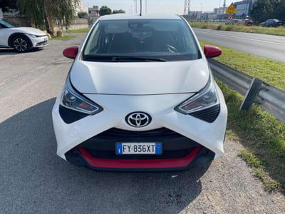 Toyota Aygo Connect 1.0 VVT-i 72 CV 5 porte x-fun usata