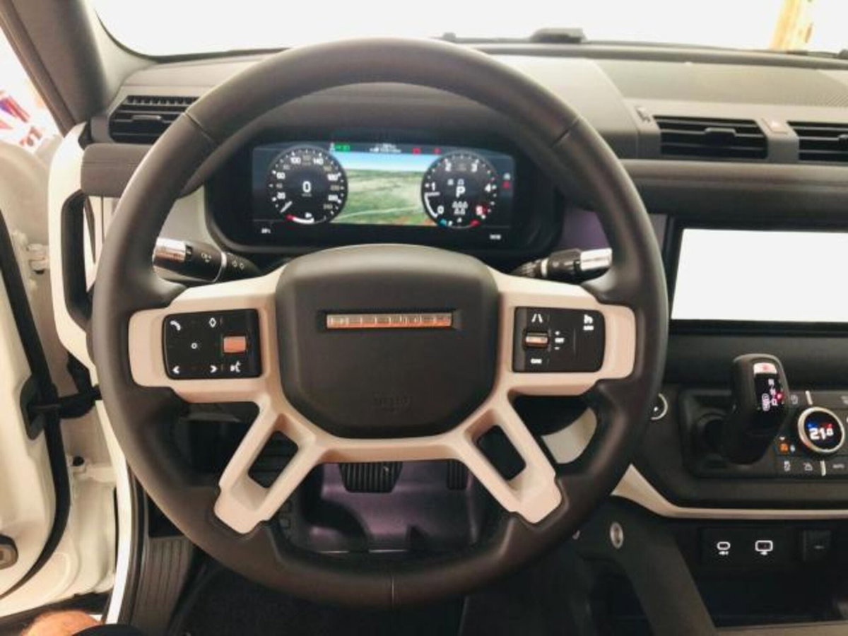 Land Rover Defender 110 Hard Top 3.0d i6 mhev X-Dynamic SE awd 300cv auto (12)