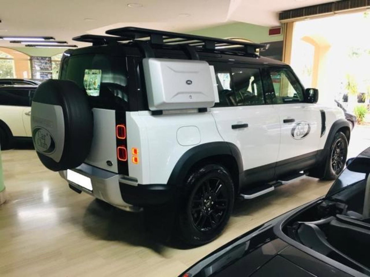 Land Rover Defender 110 Hard Top 3.0d i6 mhev X-Dynamic SE awd 300cv auto (4)