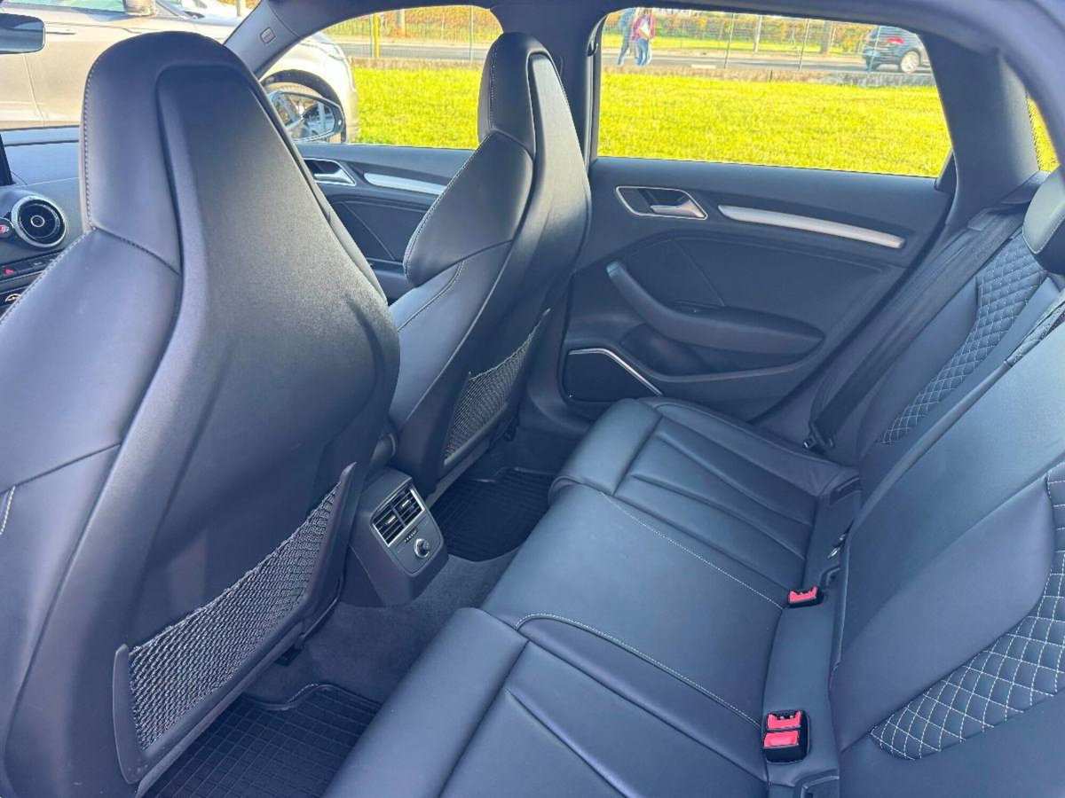 Audi A3 2.0 TDI Attraction (11)