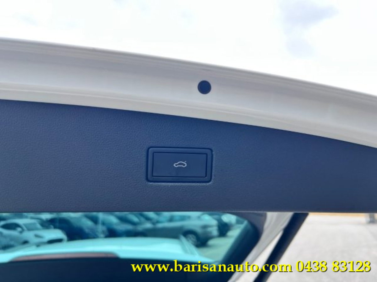 Volkswagen Tiguan 1.4 TSI eHYBRID DSG Life (9)