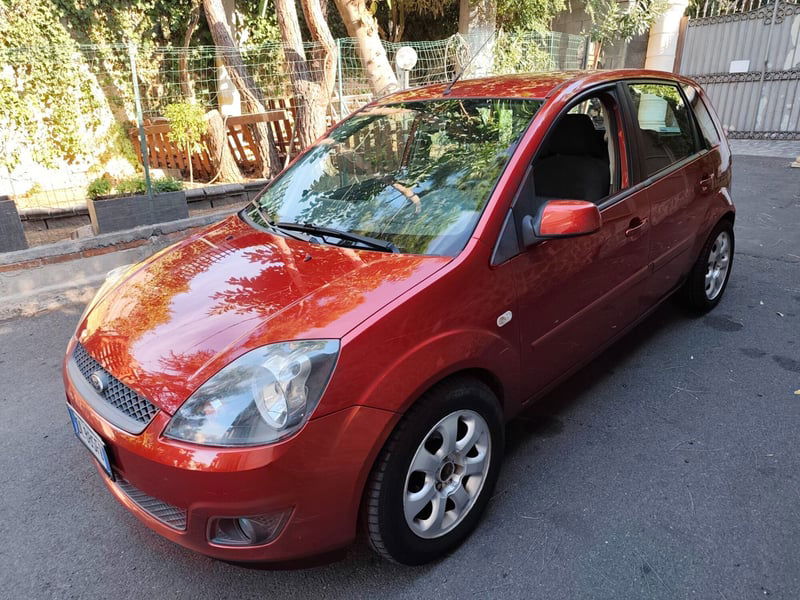Ford Fiesta 1.4 TDCi 5p. Ghia