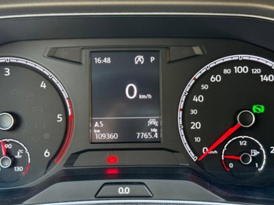 Volkswagen T-Roc 2.0 TDI SCR 150 CV DSG Business BlueMotion Technology (11)
