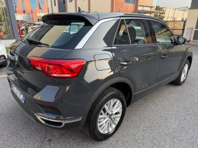 Volkswagen T-Roc 2.0 TDI SCR 150 CV DSG Business BlueMotion Technology (2)