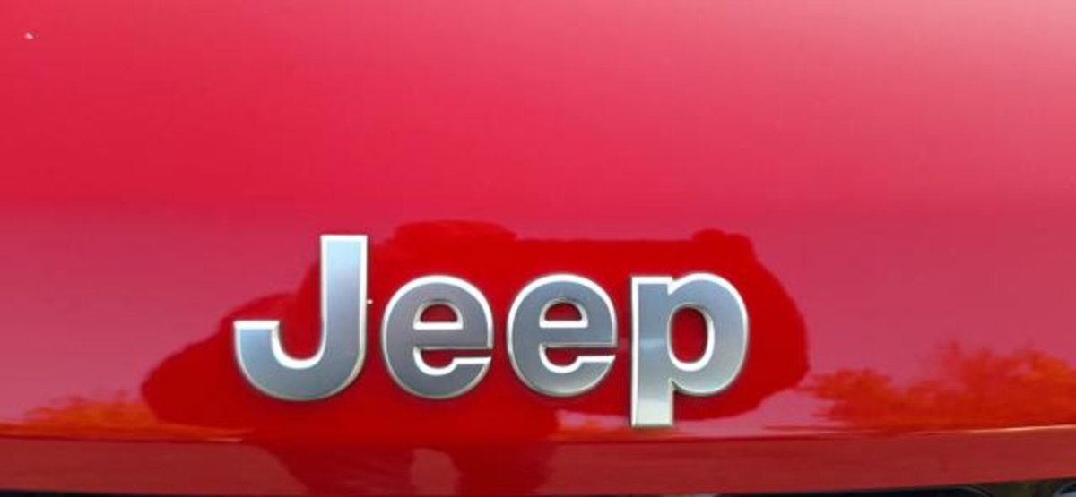 Jeep Avenger 1.2 turbo Summit fwd 100cv (20)