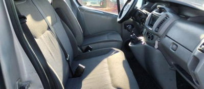 Opel Vivaro Furgone 27 2.0 CDTI 120CV PC-TN Combi 9 posti (6)