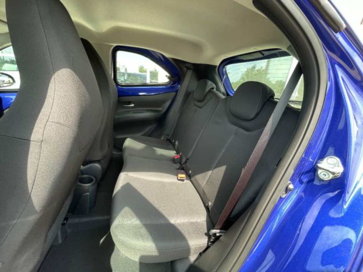 Toyota Aygo X 1.0 VVT-i 72 CV 5 porte Limited Air (6)