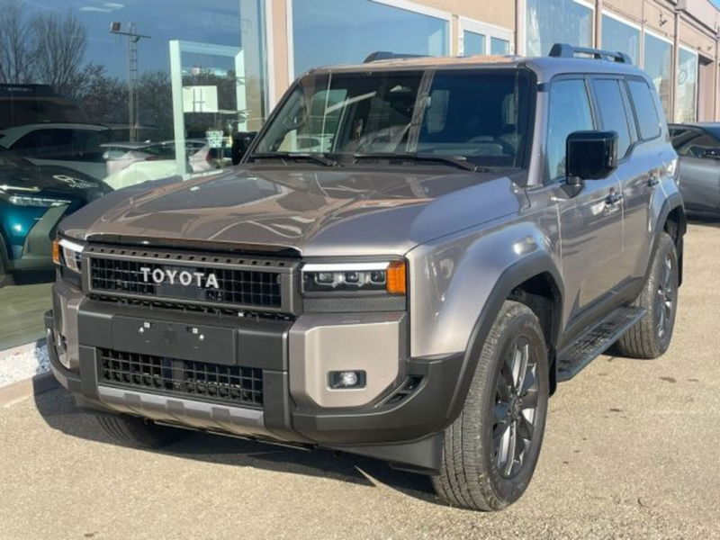 Toyota Land Cruiser 2.8 mhev Adventure awd auto