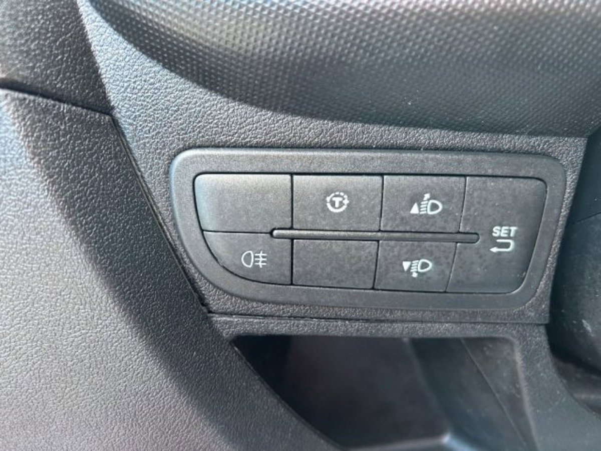 Fiat Fiorino 1.3 MJT 95CV Combinato (17)