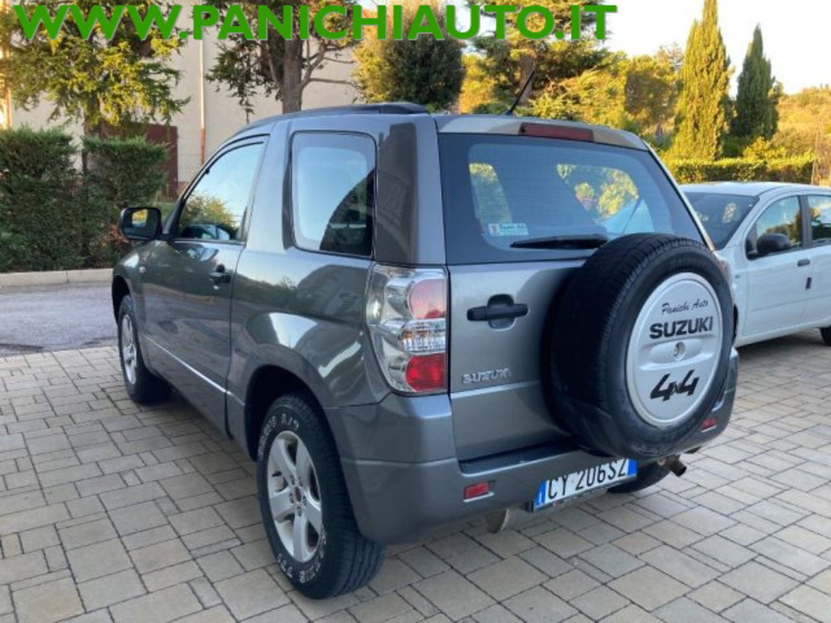 Suzuki Grand Vitara 1.9 DDiS 3 porte Offroad (6)