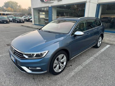 Volkswagen Passat Variant 2.0 TDI 190 CV DSG Highline BlueMotion Tech. usata
