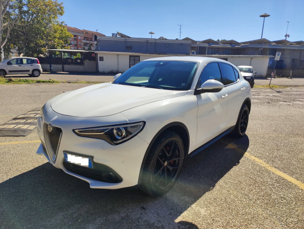 Alfa Romeo Stelvio Stelvio 2.2 Turbodiesel 210 CV AT8 Q4 Super