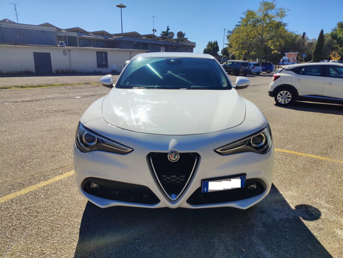 Alfa Romeo Stelvio Stelvio 2.2 Turbodiesel 210 CV AT8 Q4 Super (2)