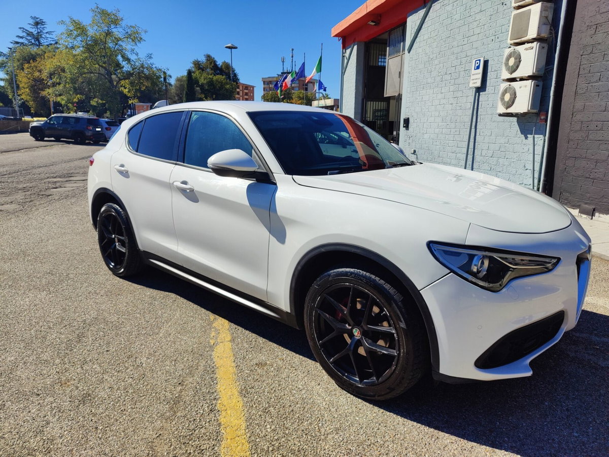 Alfa Romeo Stelvio Stelvio 2.2 Turbodiesel 210 CV AT8 Q4 Super (3)