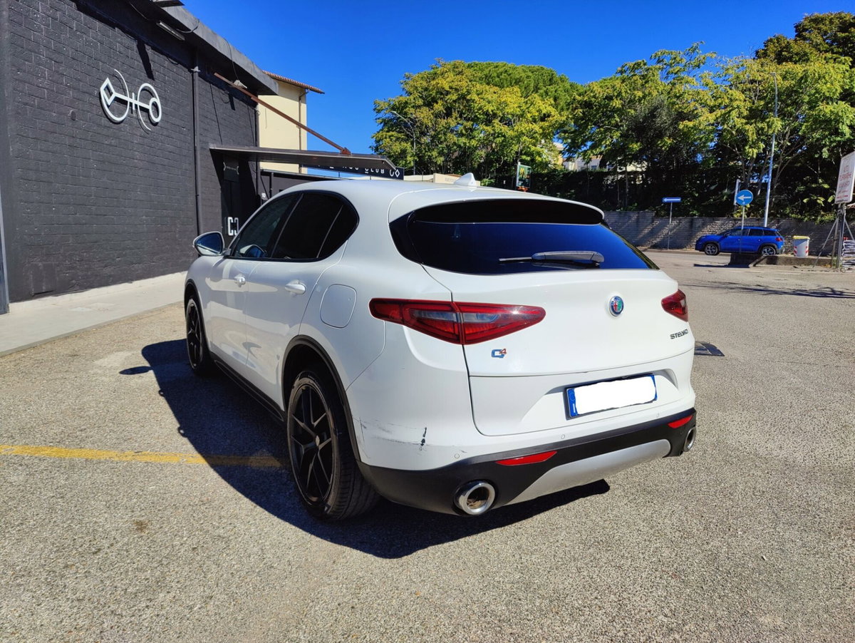 Alfa Romeo Stelvio Stelvio 2.2 Turbodiesel 210 CV AT8 Q4 Super (4)