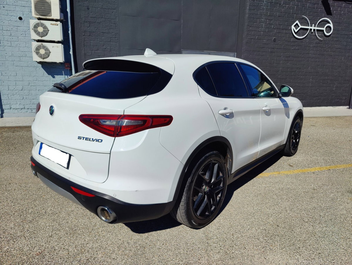 Alfa Romeo Stelvio Stelvio 2.2 Turbodiesel 210 CV AT8 Q4 Super (5)