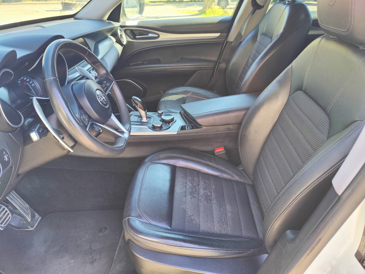 Alfa Romeo Stelvio Stelvio 2.2 Turbodiesel 210 CV AT8 Q4 Super (7)