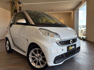 smart Fortwo 1000 52 kW MHD coupé pulse usata