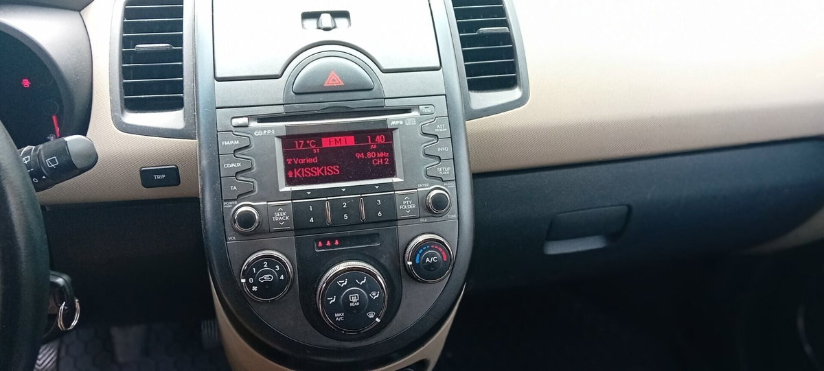 Kia Soul 1.6 CRDi VGT Active (12)