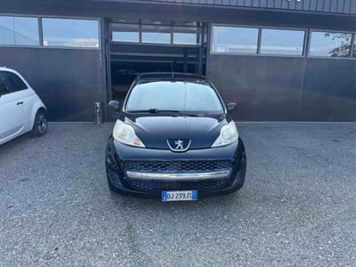 Peugeot 107 68CV 3p. Sweet Years 2Tronic usata