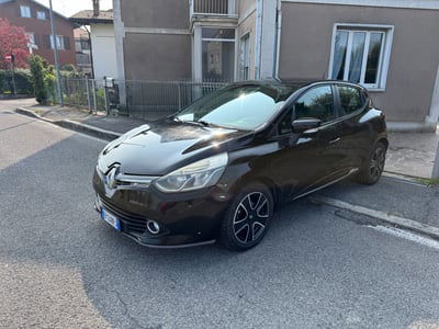 Renault Clio 1.2 75CV 5 porte Live usata