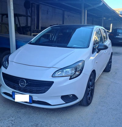 Opel Corsa 1.4 90CV GPL Tech 5 porte b-Color usata