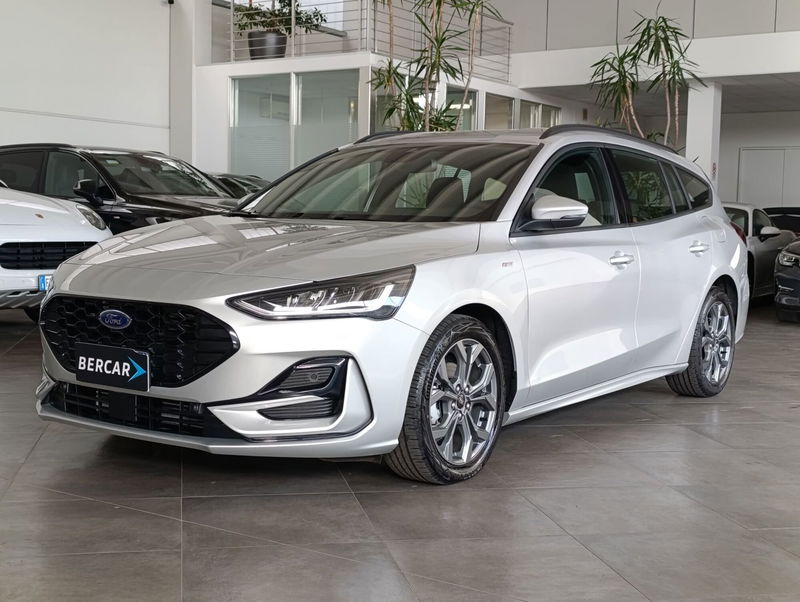 Ford Focus Station Wagon 1.0 EcoBoost Hybrid 125 CV SW ST-Line