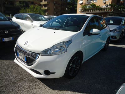 Peugeot 208 VTi 82 CV 5 porte Allure usata