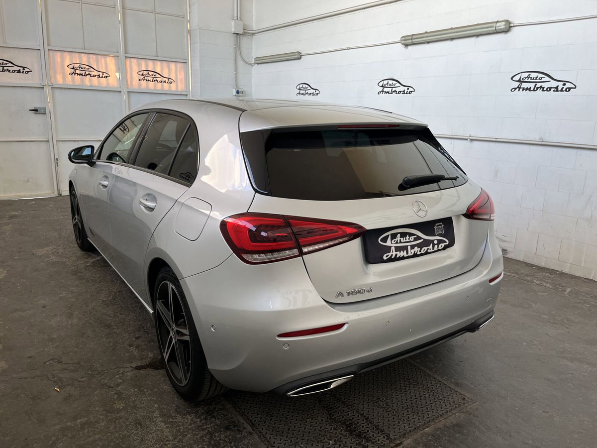 Mercedes-Benz Classe A 180 d Automatic Executive (4)