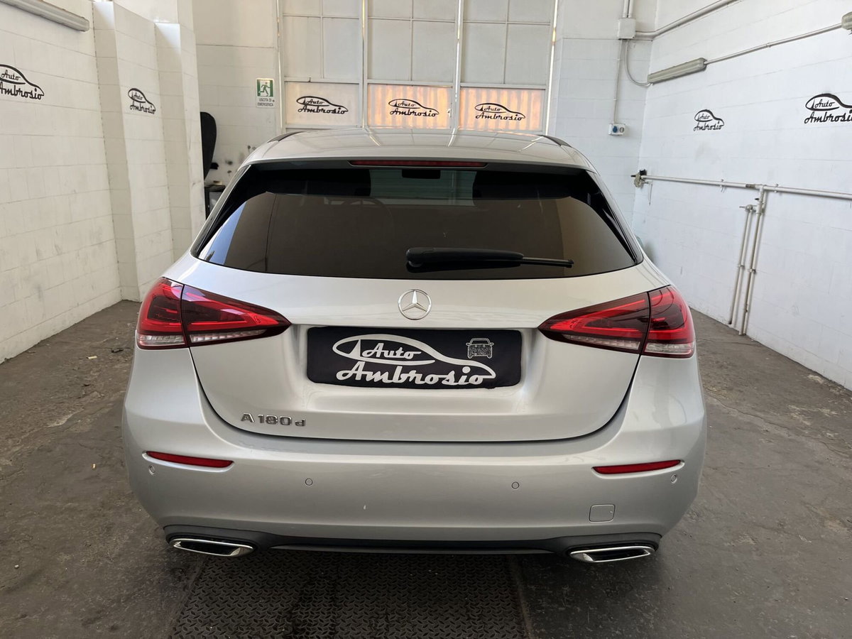 Mercedes-Benz Classe A 180 d Automatic Executive (5)