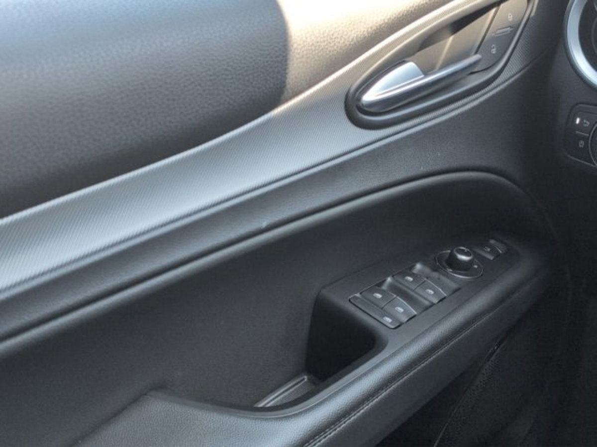 Alfa Romeo Stelvio Stelvio 2.2 Turbodiesel 160 CV AT8 RWD Sprint (19)