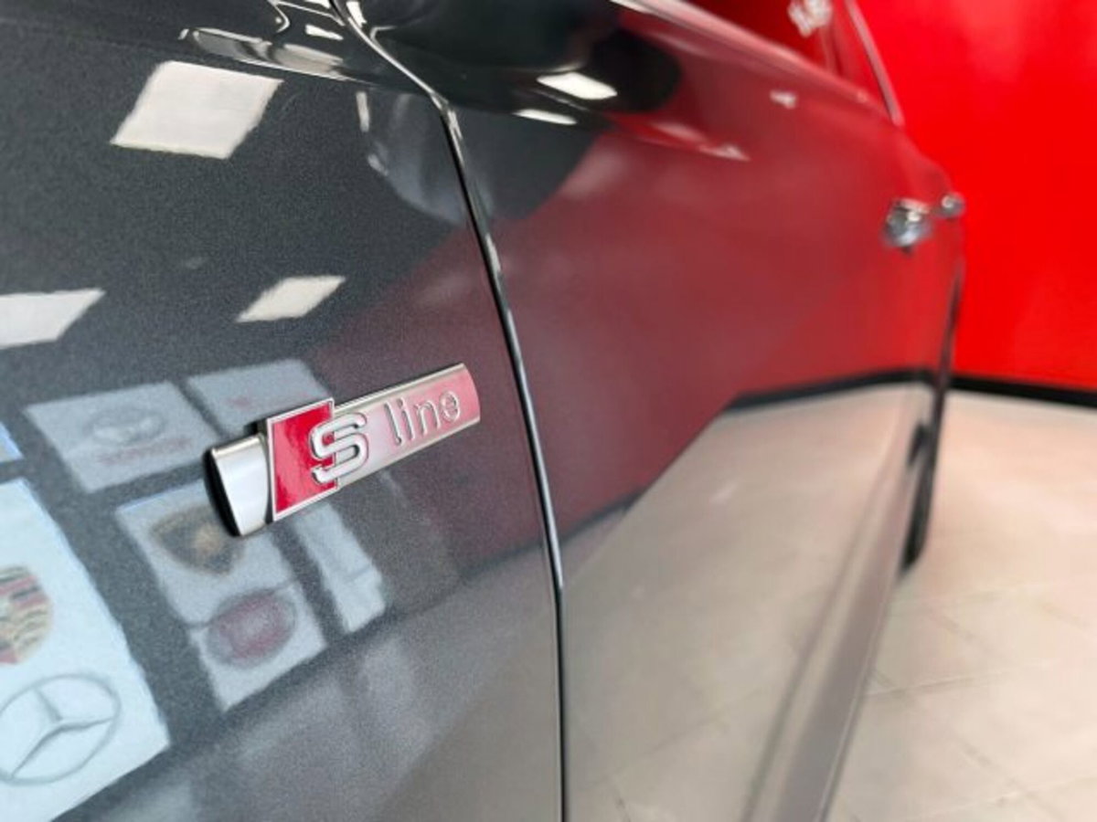 Audi Q8 Q8 50 TDI 286 CV quattro tiptronic Sport (17)