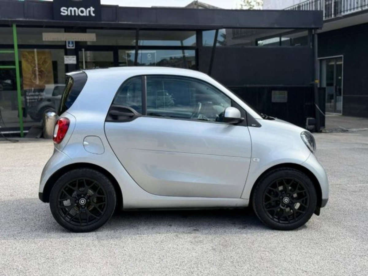 smart Fortwo 90 0.9 Turbo twinamic Prime (2)
