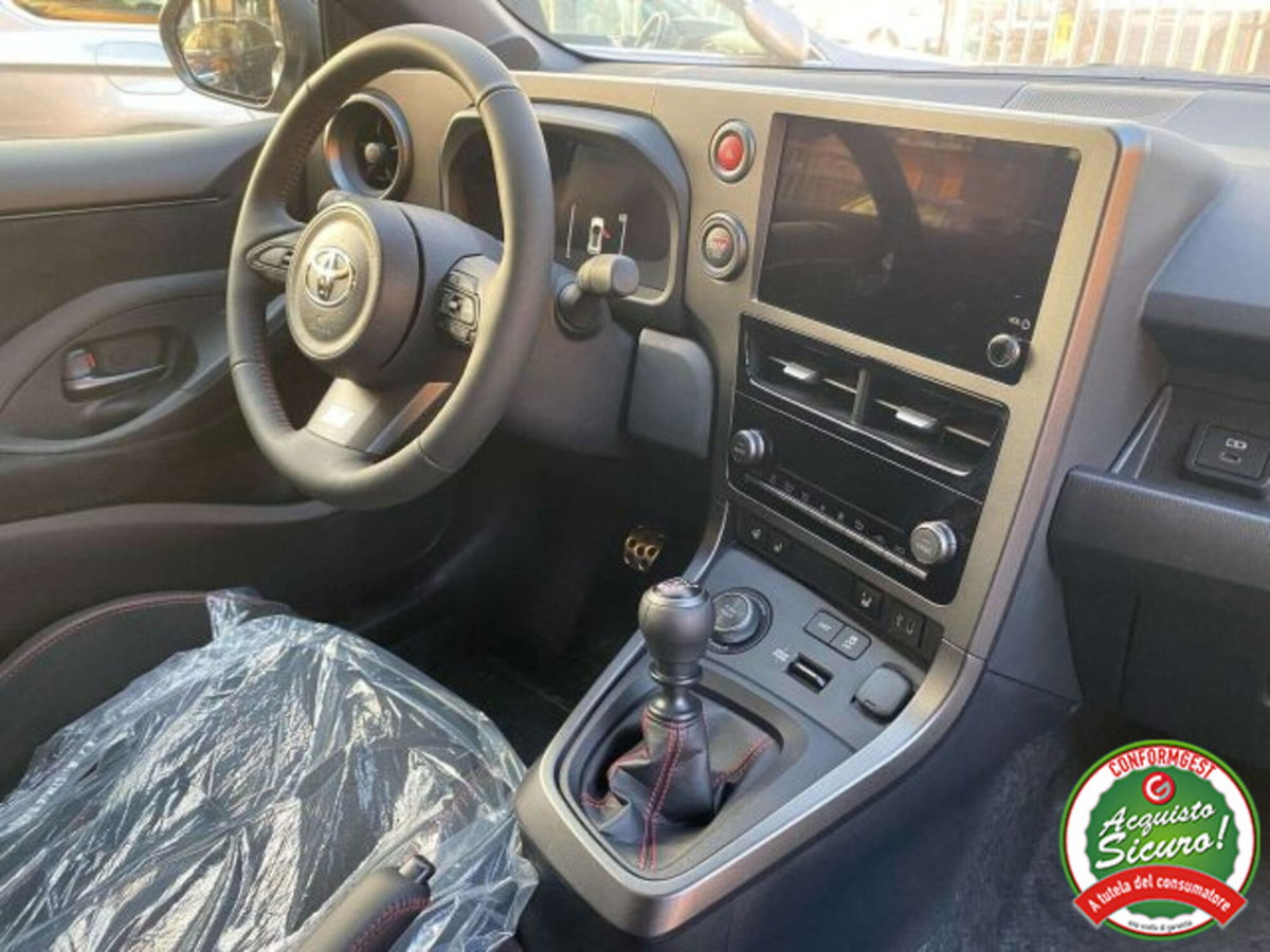 Toyota GR Yaris 1.6 Circuit imt-6 (12)
