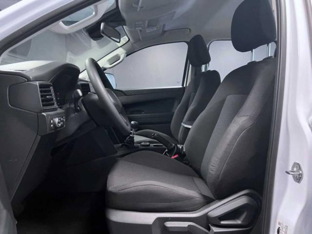 Volkswagen Amarok 2.0 tdi 4motion (8)