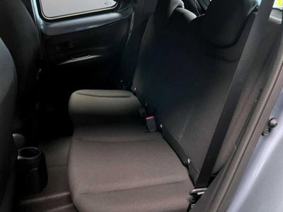 Toyota Aygo X 1.0 Active 72cv (19)
