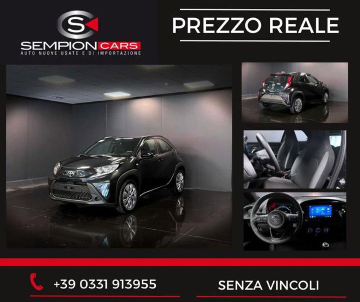 Toyota Aygo X 1.0 Active 72cv (4)