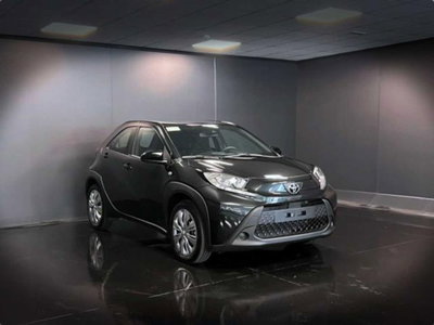 Toyota Aygo X 1.0 Active 72cv (3)