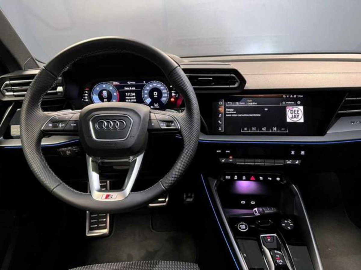 Audi A3 Sedan 35 TDI S tronic S line edition (17)