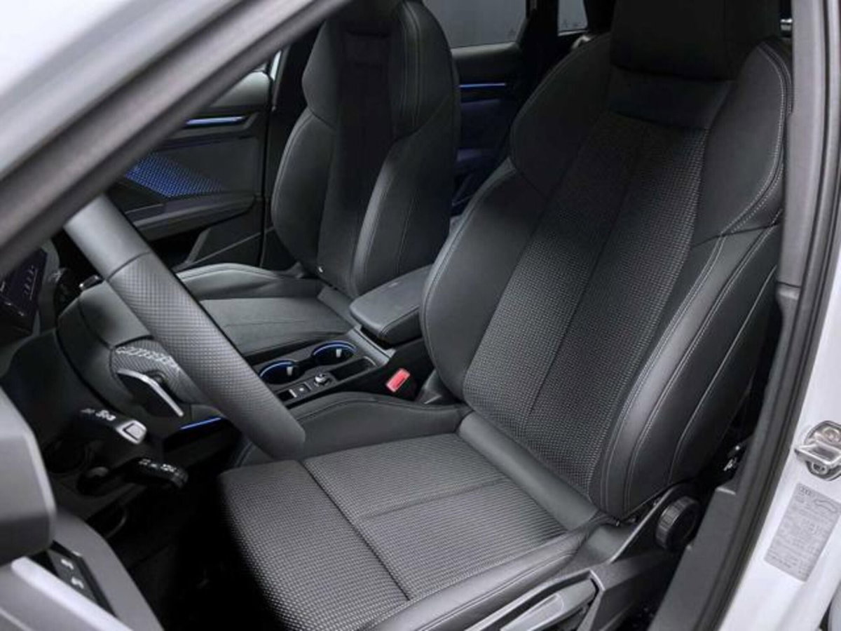 Audi A3 Sedan 35 TDI S tronic S line edition (14)