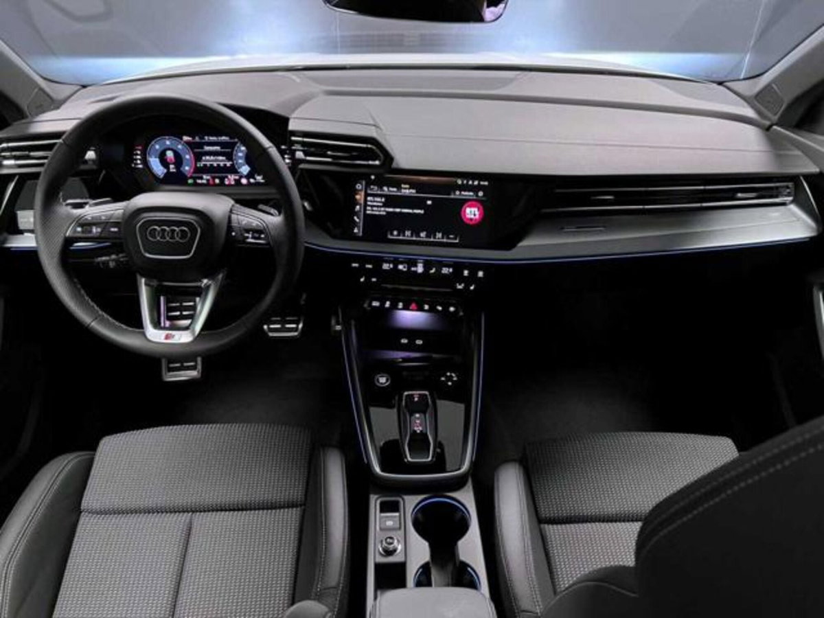Audi A3 Sedan 35 TDI S tronic S line edition (18)