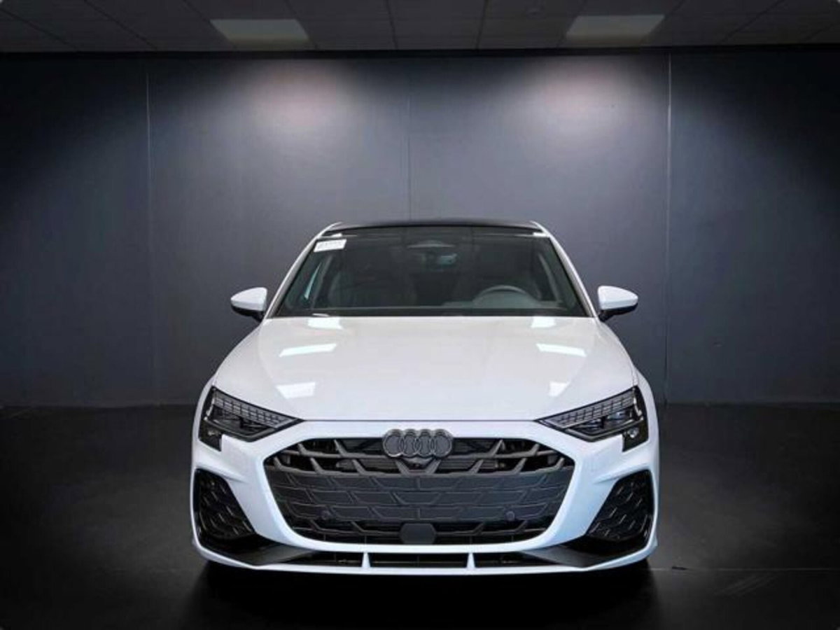 Audi A3 Sedan 35 TDI S tronic S line edition (8)